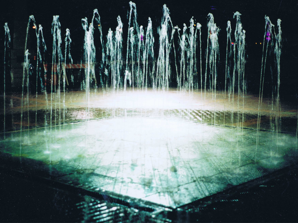 spray of water